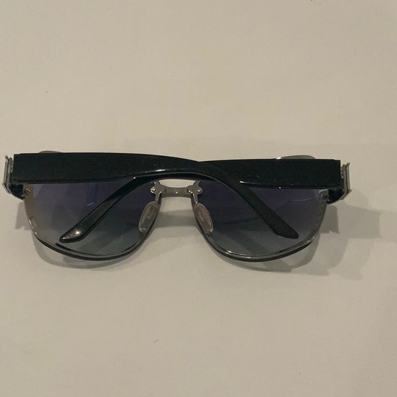 Dior Sunglasses - Picture 5 of 11